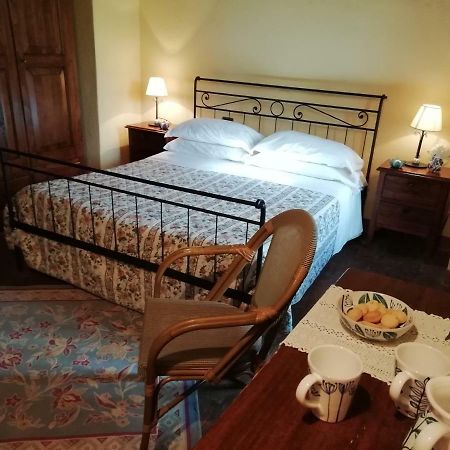 Agriturismo Il Mulino Delle Pile 치우스다이노시 외부 사진