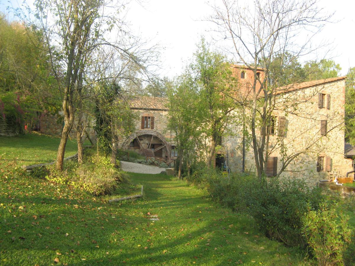 Agriturismo Il Mulino Delle Pile 치우스다이노시 외부 사진